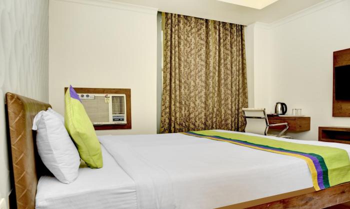 treebo kamal regency