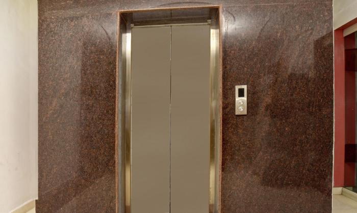 treebo kamal regency