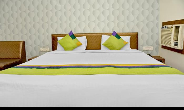 treebo kamal regency