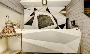 treebo kamal regency