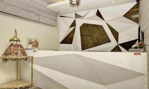 treebo kamal regency