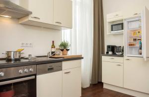 boardinghouse luise 5