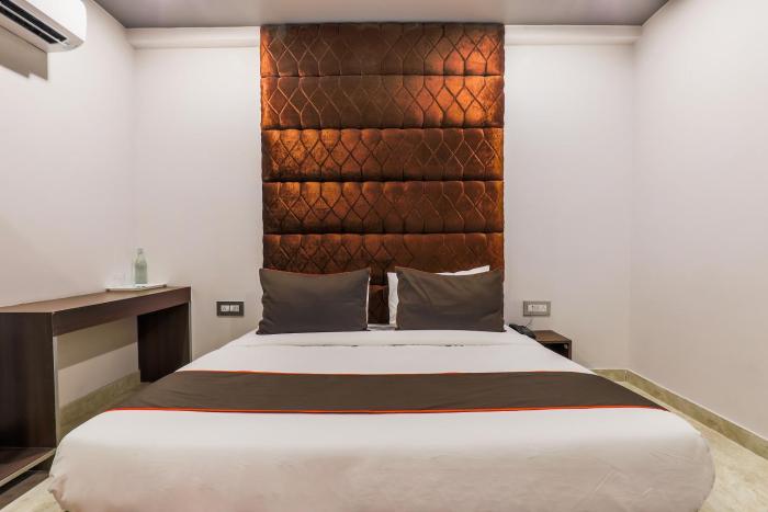 super townhouse ranipur mor