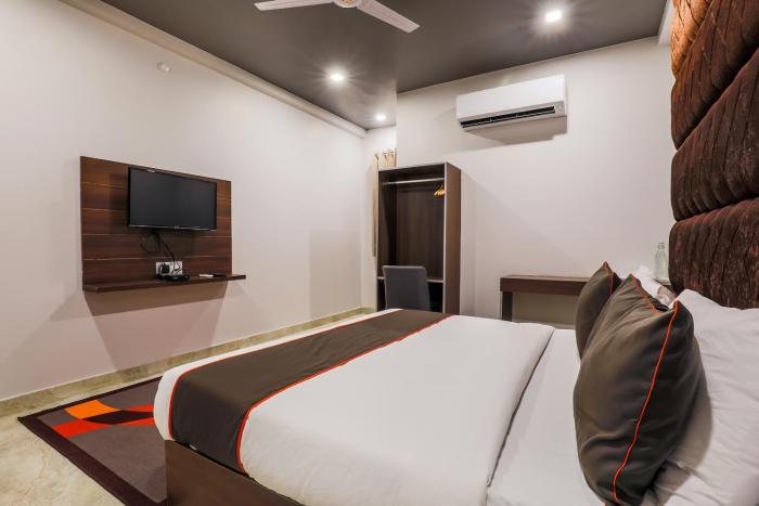 super townhouse ranipur mor