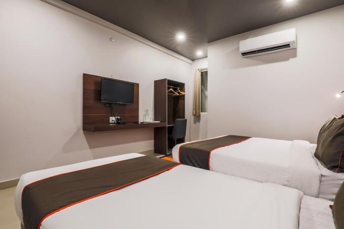 super townhouse ranipur mor