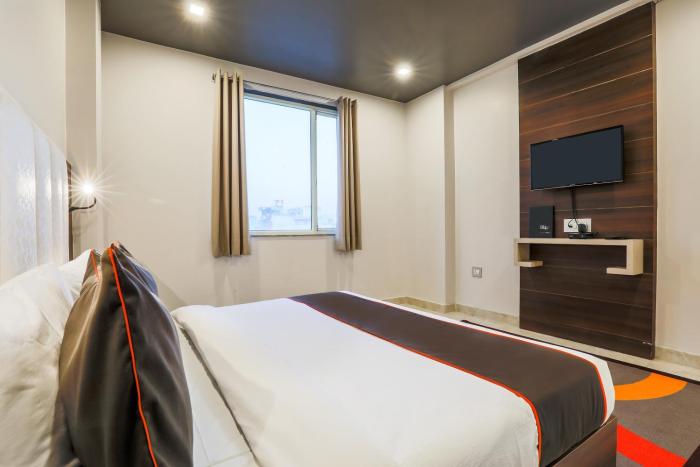 super townhouse ranipur mor