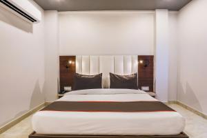 super townhouse ranipur mor