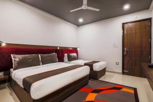 super townhouse ranipur mor