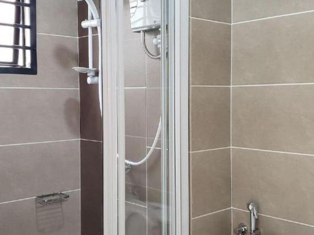 sr home stay at klia