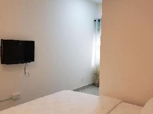 sr home stay at klia