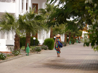 happy life village dahab