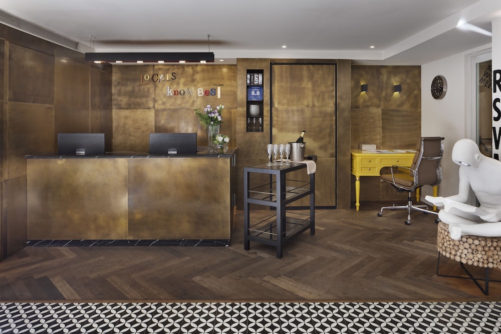 jacob shenkin hotel