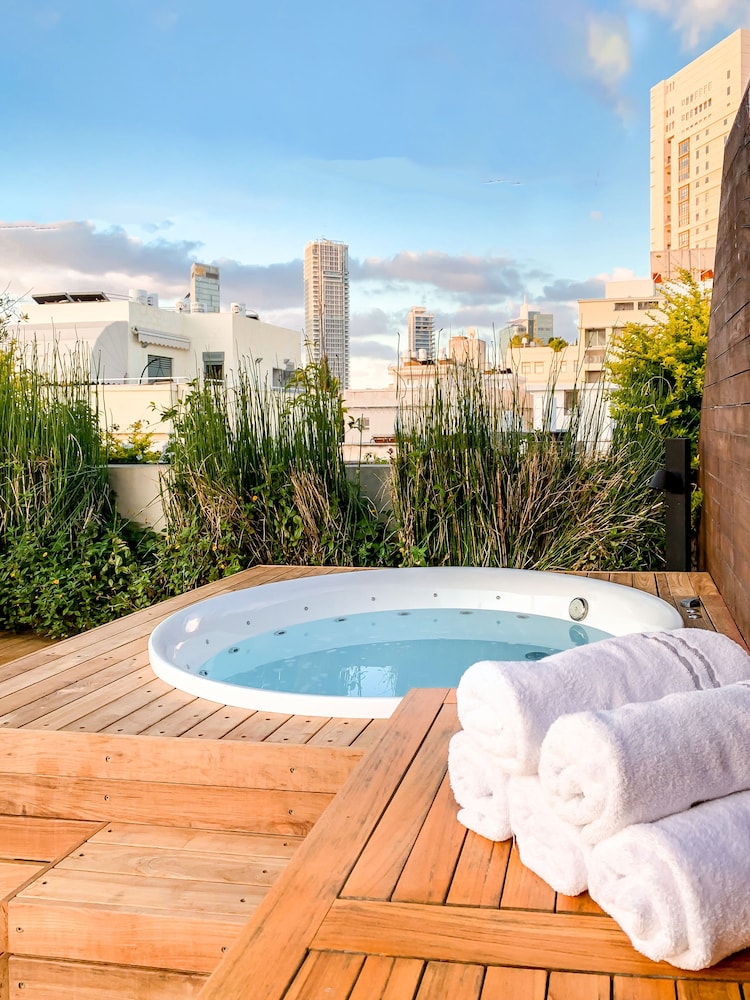 jacob shenkin hotel