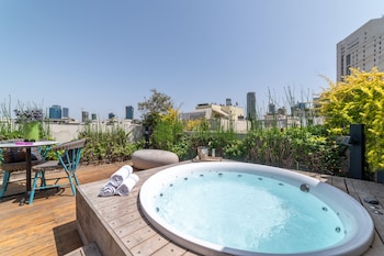 jacob shenkin hotel