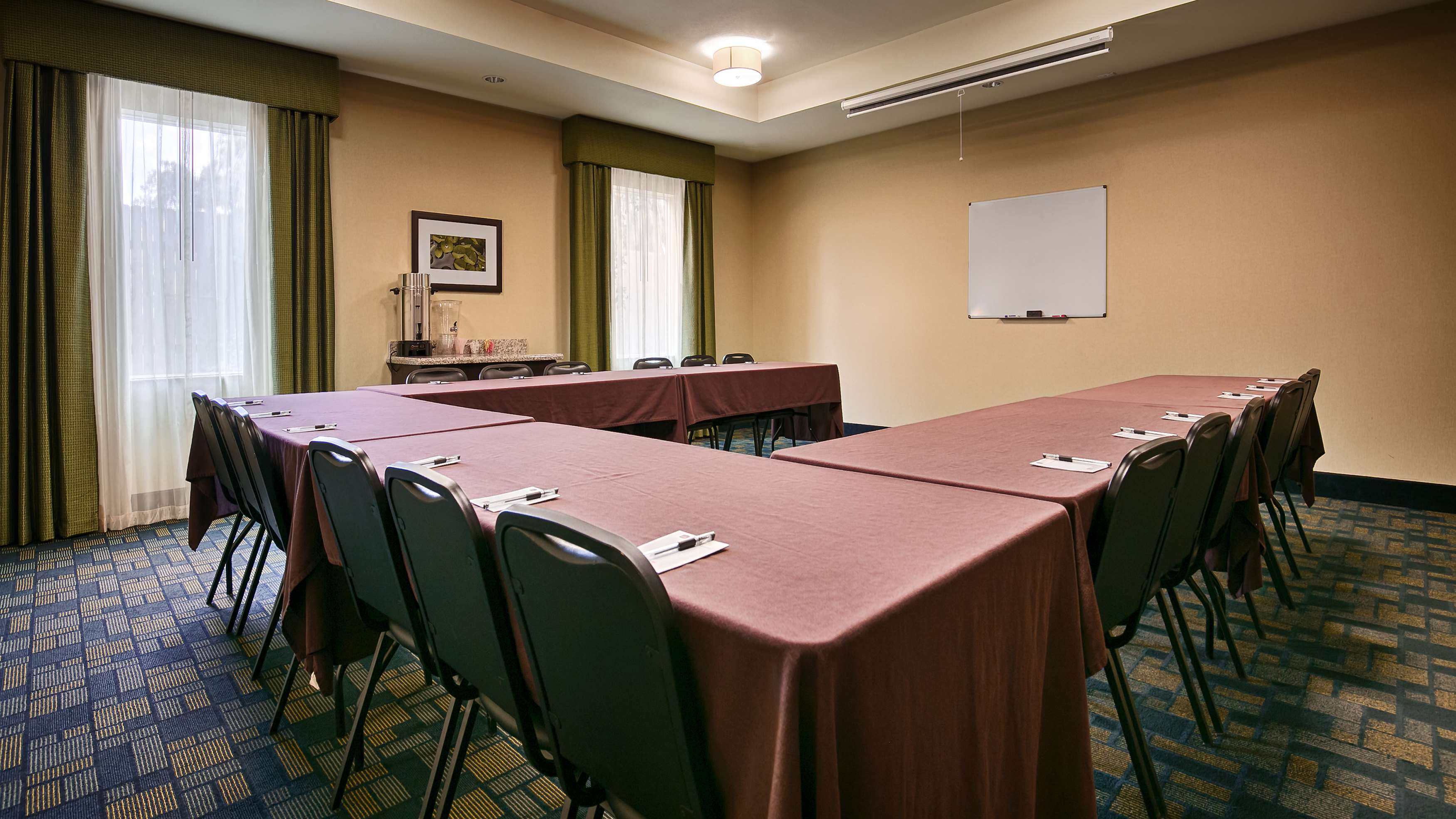 best western plus carrizo springs inn and suites