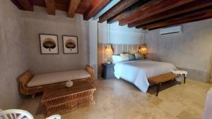 ananda hotel boutique