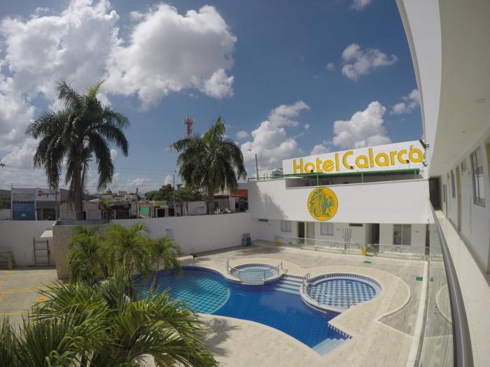 Hotel Calarca N1