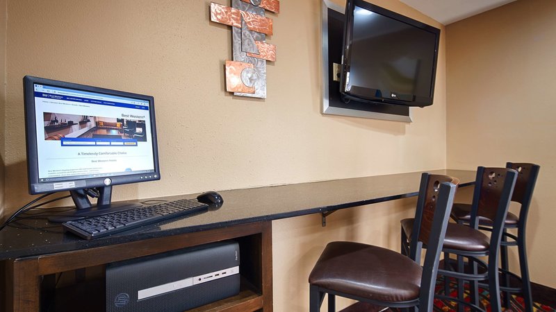 best western cedar inn