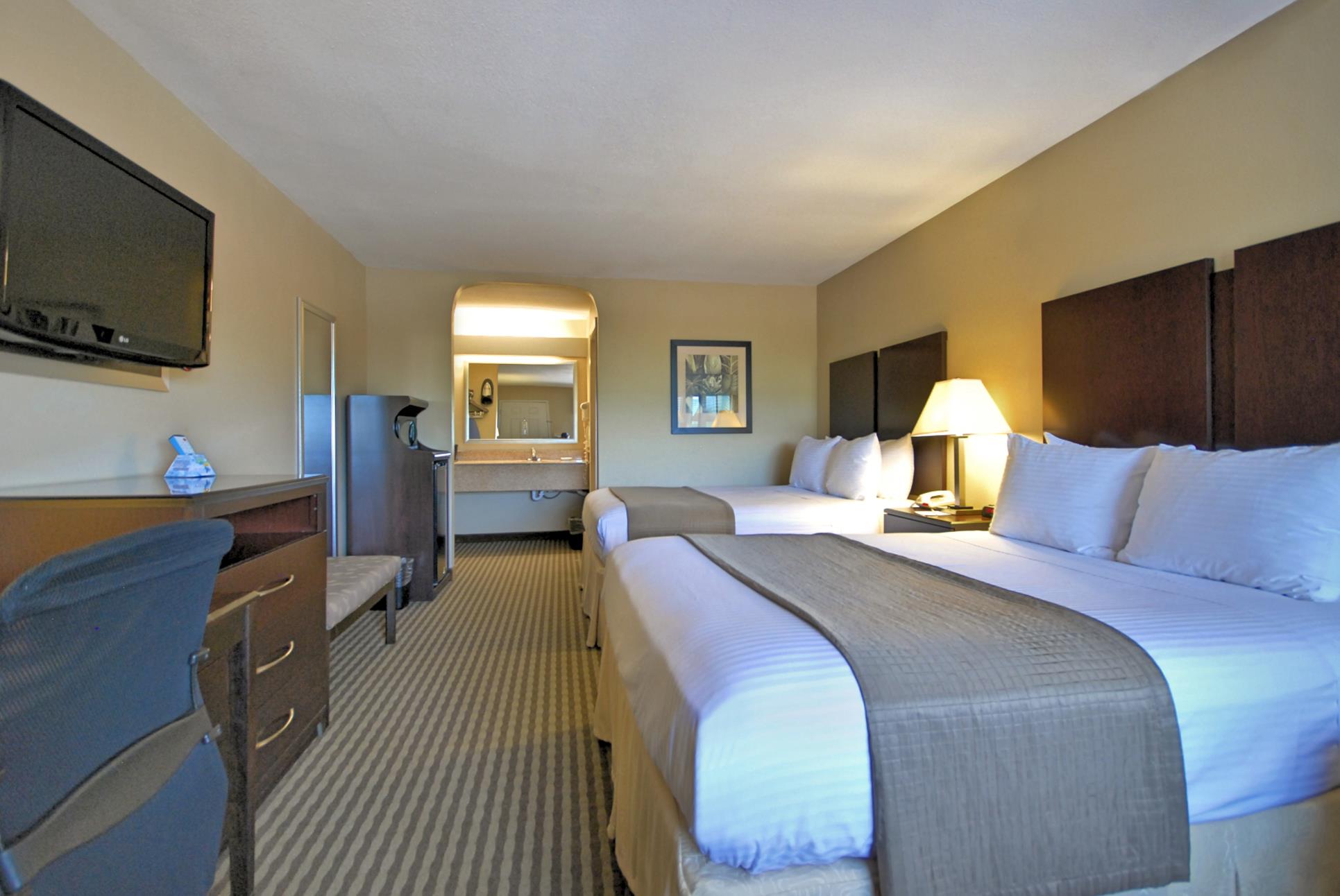 best western cedar inn