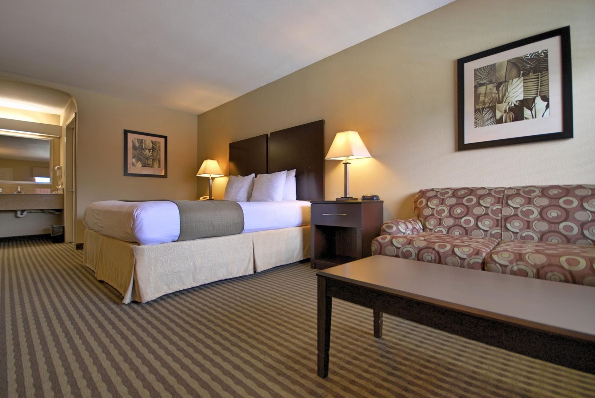 best western cedar inn