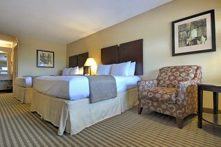 best western cedar inn