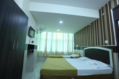 hotel embassy