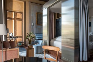 cour des vosges evok collection