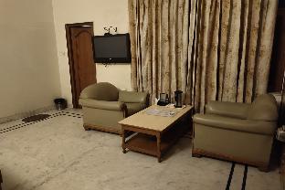 hotel rang mahal near jaipur international airport