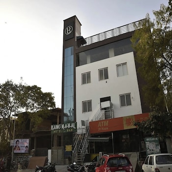 hotel rang mahal near jaipur international airport