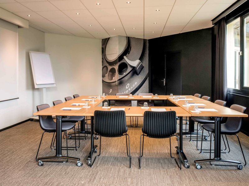 hotel ibis chalons en champagne adults only