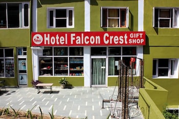 hotel falcon crest