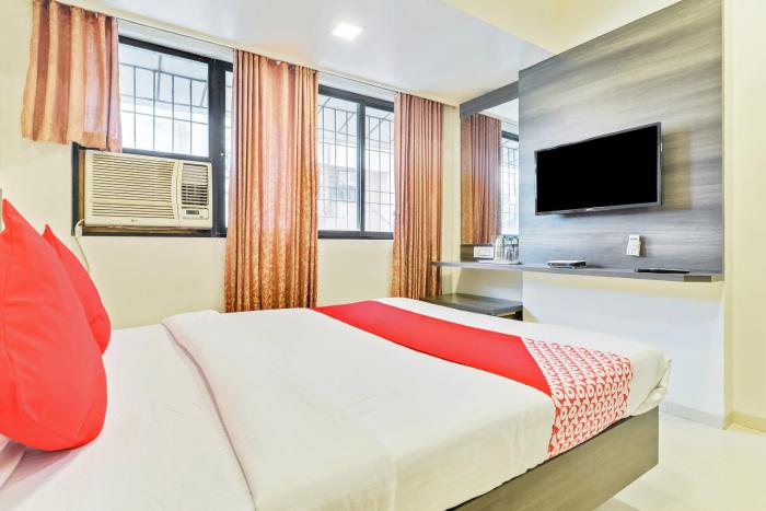 hotel sharada international
