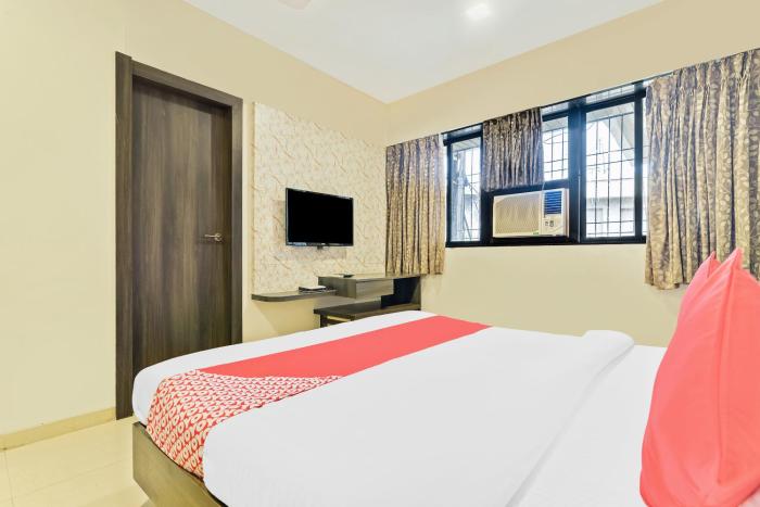 hotel sharada international