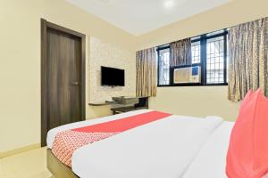 hotel sharada international