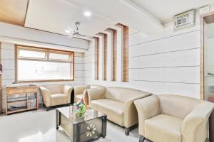 hotel sharada international