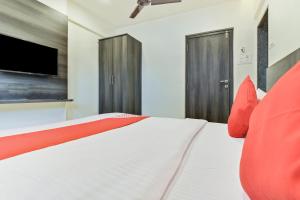 hotel sharada international