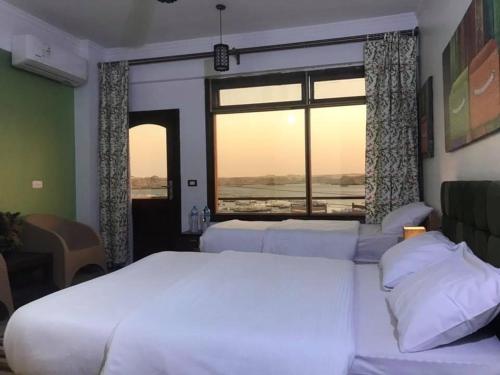 Hotel-Img