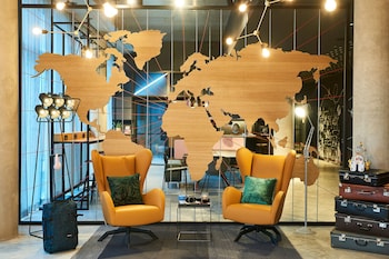 moxy paris charles de gaulle airport