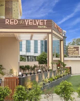 red k velvet hotel