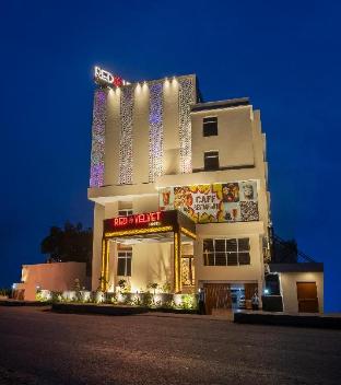 red k velvet hotel