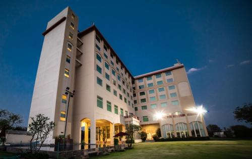 ramada by wyndham jaipur jaisinghpura