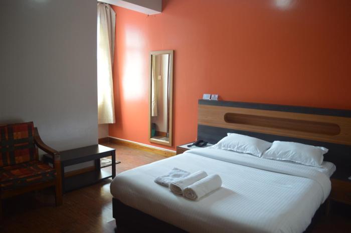 orange homestay