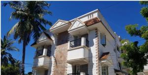 Royale Achaya,Thiruvanmiyur>>Chennai,3 star