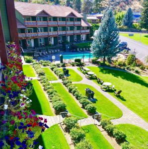 lakeside lodge and suites