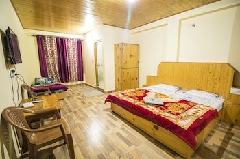 Paradise Guest House,Manali>>Kullu,3 star