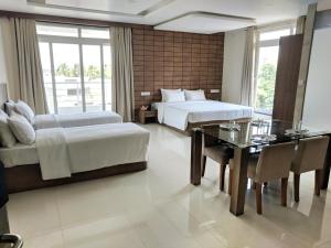Clyford Suites,Parangi Palaya>>Bengaluru,3 star
