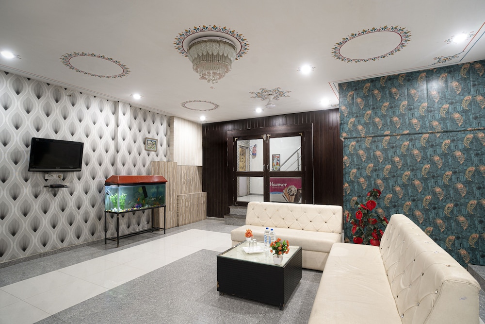 tripli hotels arunoday palace