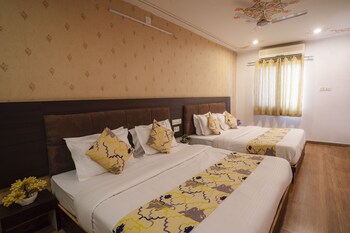 tripli hotels arunoday palace