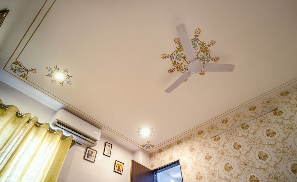 tripli hotels arunoday palace