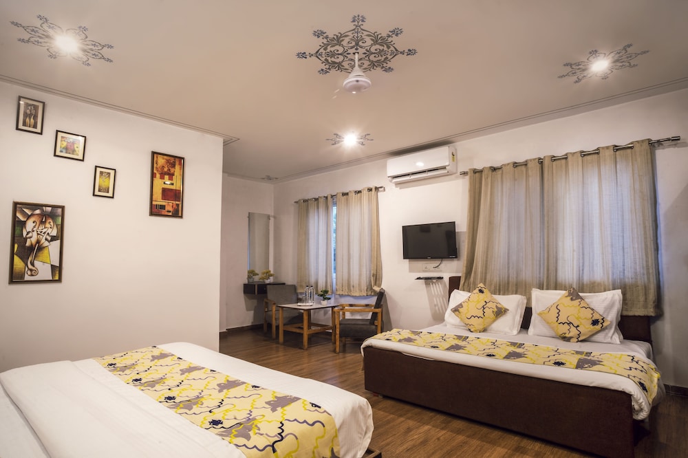 tripli hotels arunoday palace